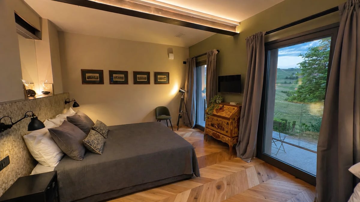 Panoramic Suite Green — image 3