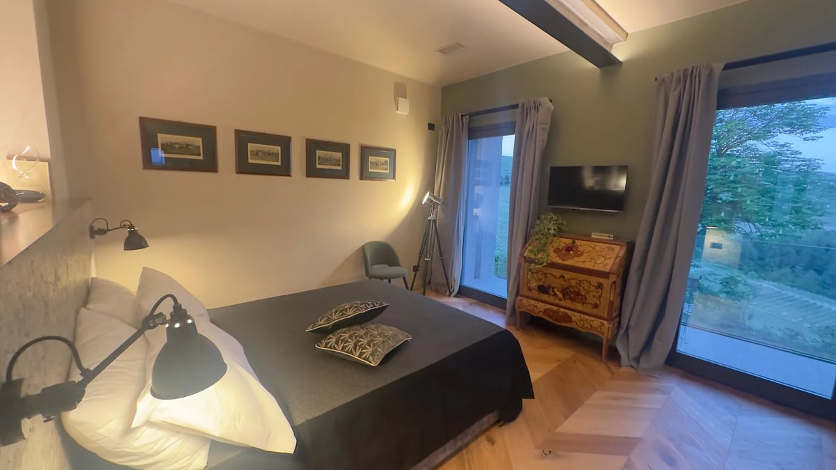 Panoramic Suite Green — image 20