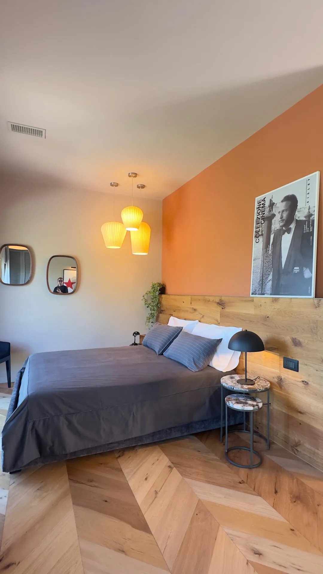 Panoramic Suite Red — image 14